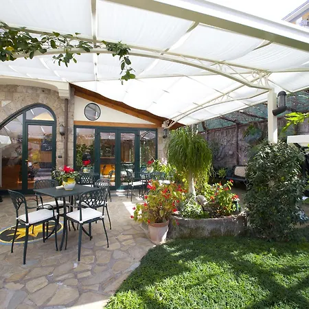 Pensjonat Angiolina Relais