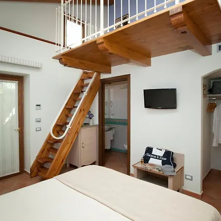 Angiolina Relais Gasthof 4*