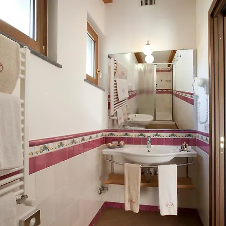 安格娜瑞里斯旅馆 索伦托